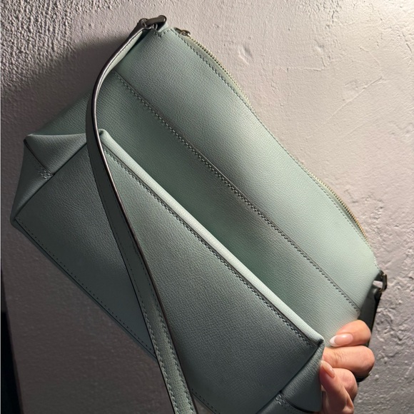 Kate Spade purse in mint - Picture 2 of 3